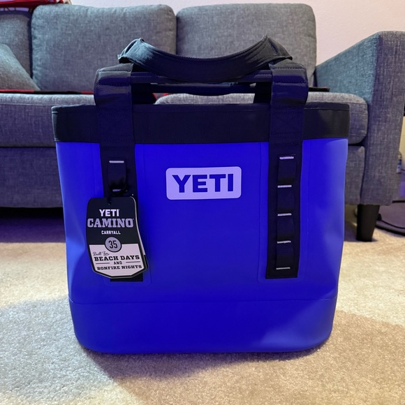 YETI Camino 35 Carryall Tote - Ultramarine Violet - Picture 1 of 14